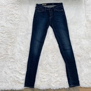 AG the Middi mid rise Jean legging 25R dark wash